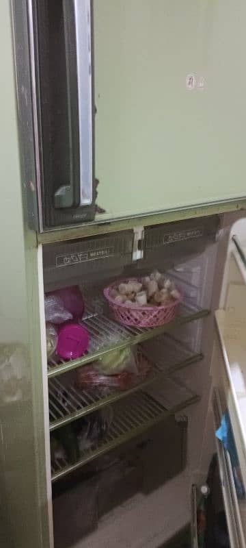 old national fridge. . used condition 3