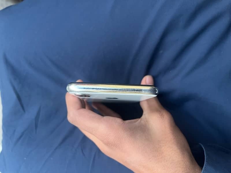 iphone x 64gb urgent sale 3