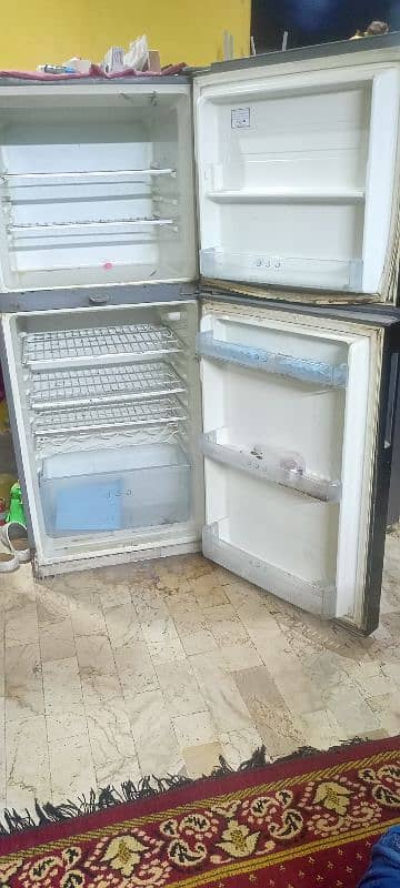 HAIER FRIDGE 1