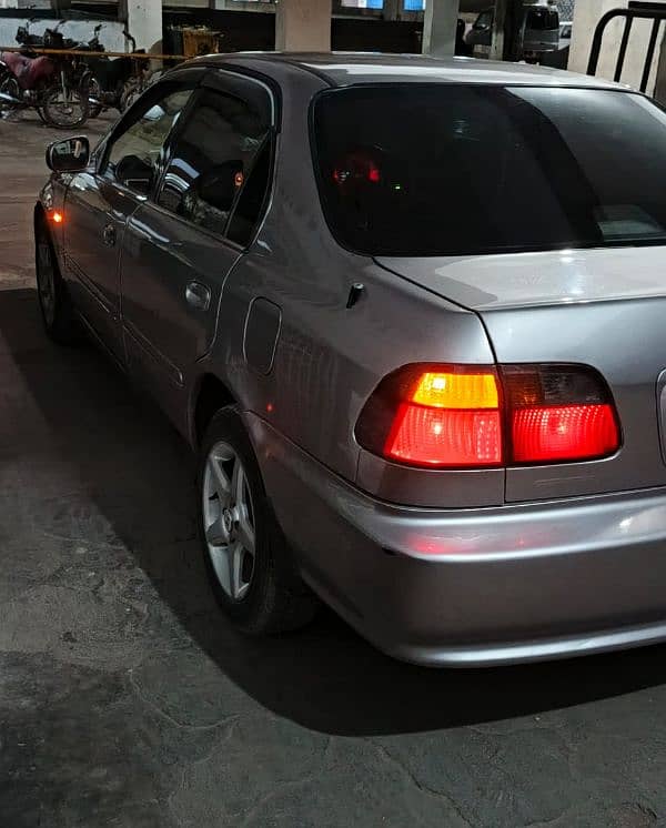 Honda Civic VTi 2000 1