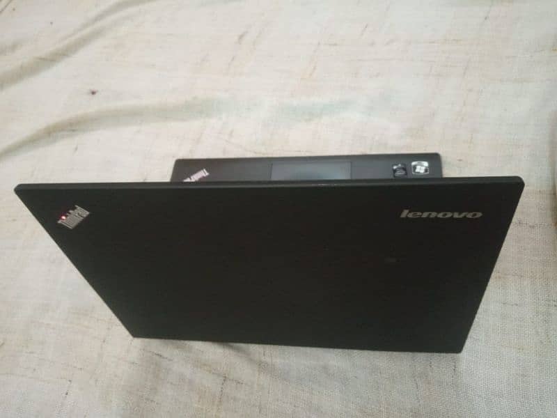 Lenovo Thinkpad t440 i5 4 gen 13