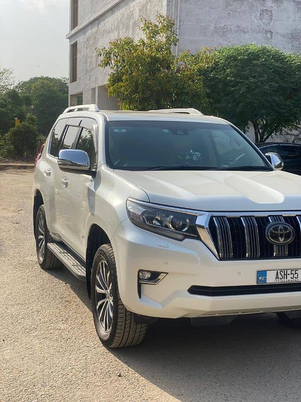 Toyota Prado 2017 4