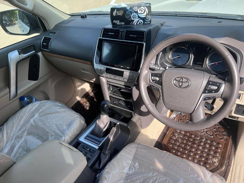 Toyota Prado 2017 8