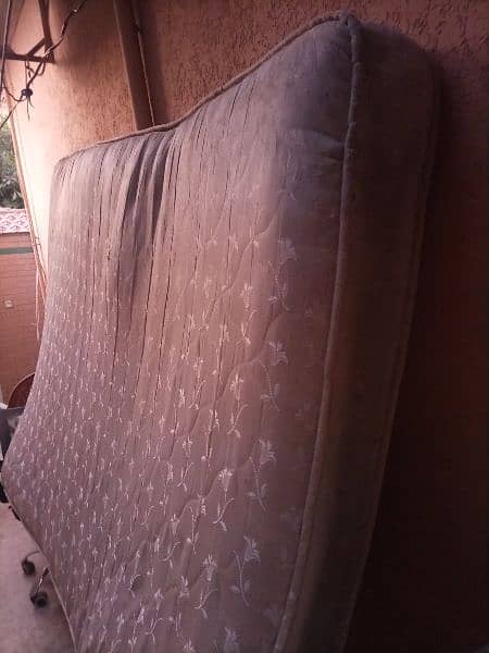 spring mattress going cheep price 3