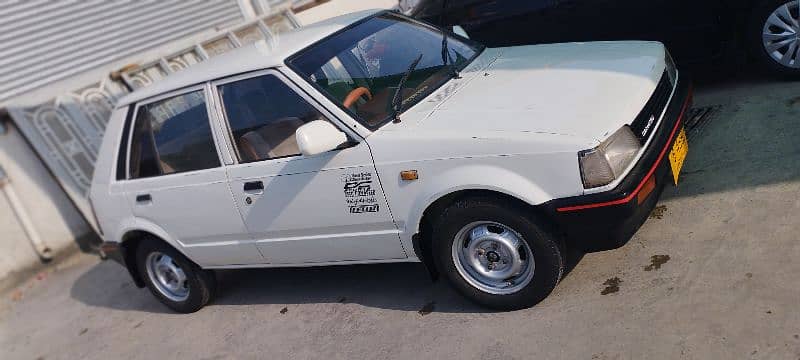 Daihatsu Charade 1985 0