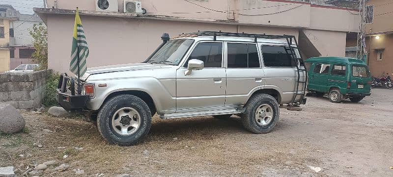 Toyota Land Cruiser bj60 1983 0