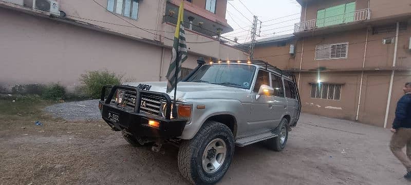 Toyota Land Cruiser bj60 1983 13