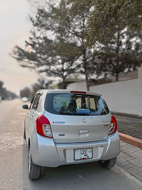 Suzuki cultus vxl ags automatic doctor use neat clean car 2nd owner 15