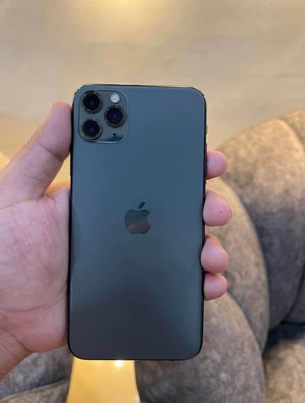 iPhone 11 pro max 64gb pta approved 0