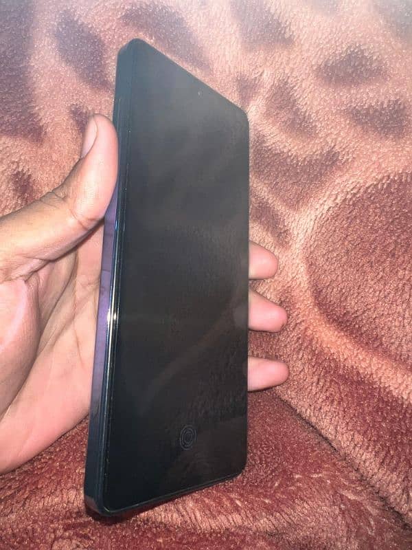 Camon 20 pro home used just like brand new 5