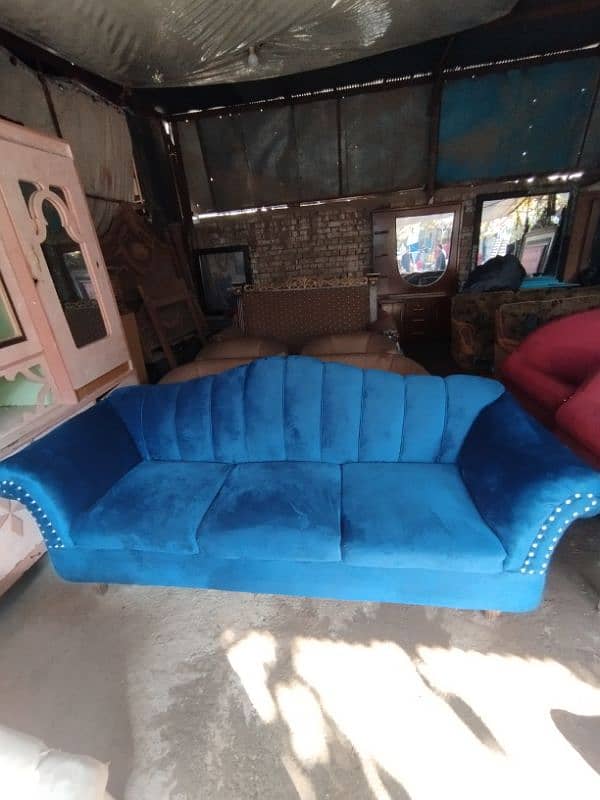 3 seater sofa 1