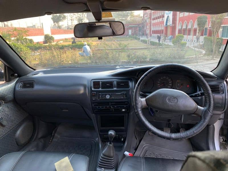 Toyota Corolla 2.0 D 1997 13