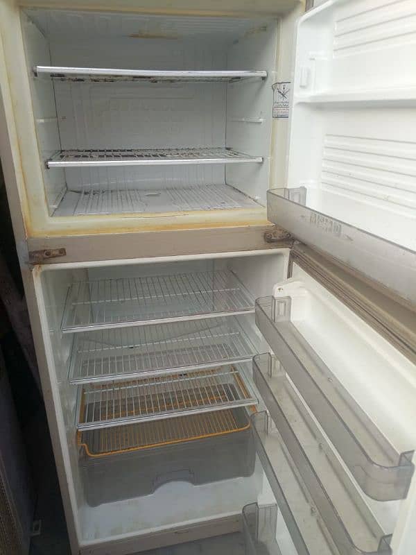 Dawlance Refrigerator for sale 1