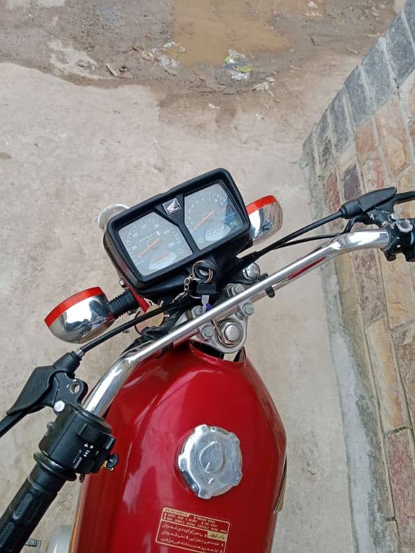 Honda 125 2021 4