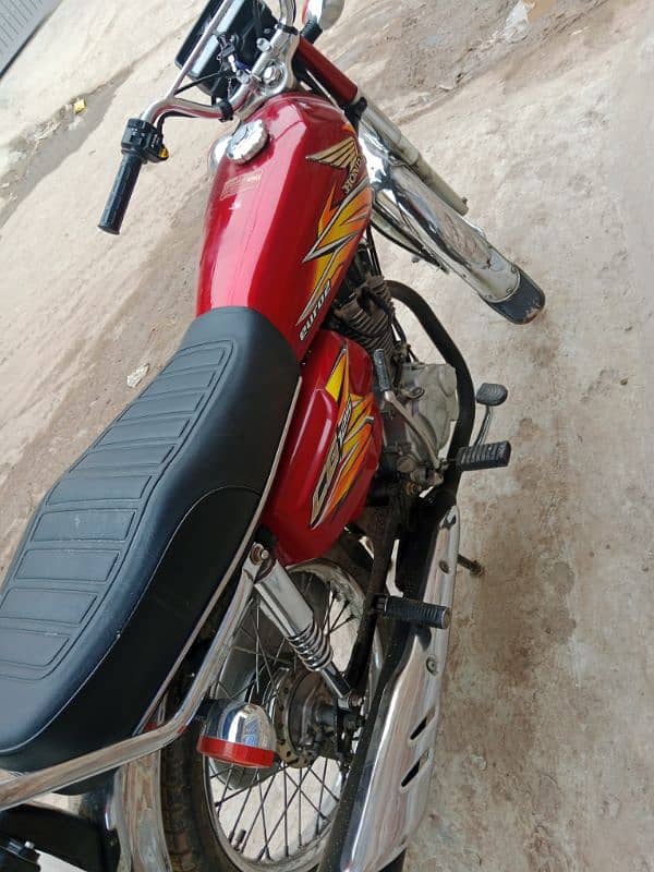 Honda 125 2021 5