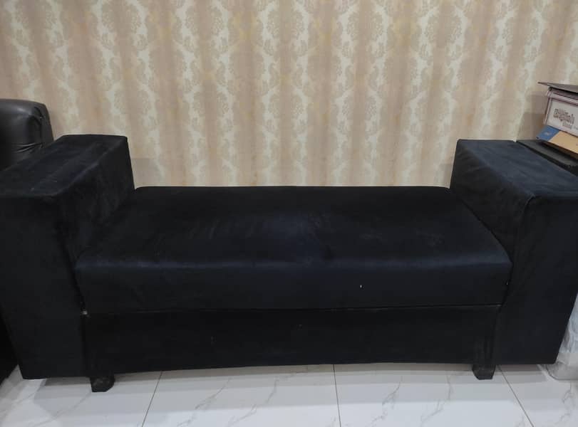 4 seater sofa 2+2 black colour normal condition 0