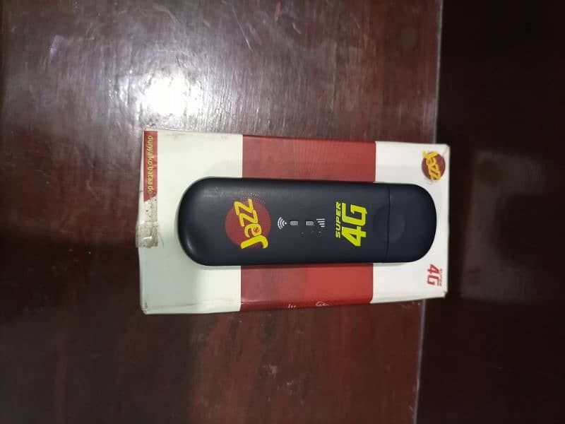 Super 4G LTE WPS Wi-Fi MF79U 3