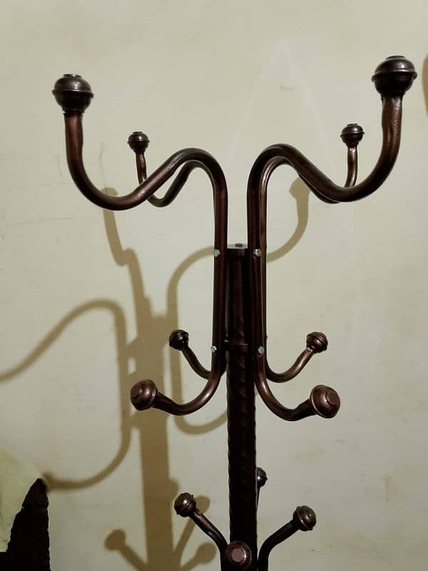 Coat stand 2