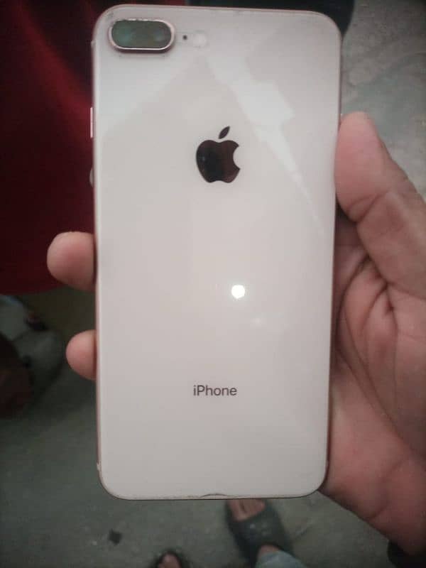 I'm selling iphone 8 Plus 2