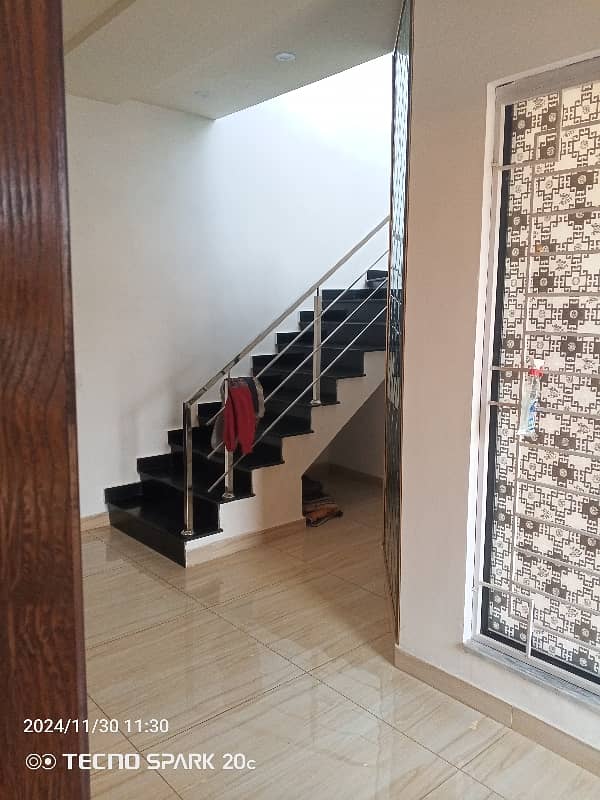 1 Kanal Full House Well Maintained Owner Built Available For Rent Nearby Gold Crust Mall And Ring Road Lahore 0