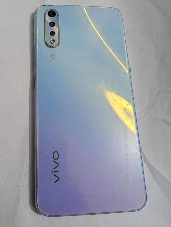 Vivo s1 4/128 dual sim pta approved 1