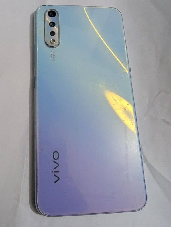 Vivo s1 4/128 dual sim pta approved 2