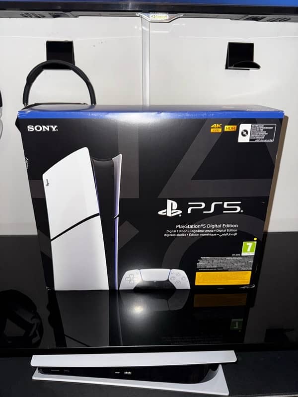 PS5 Slim Digital 0