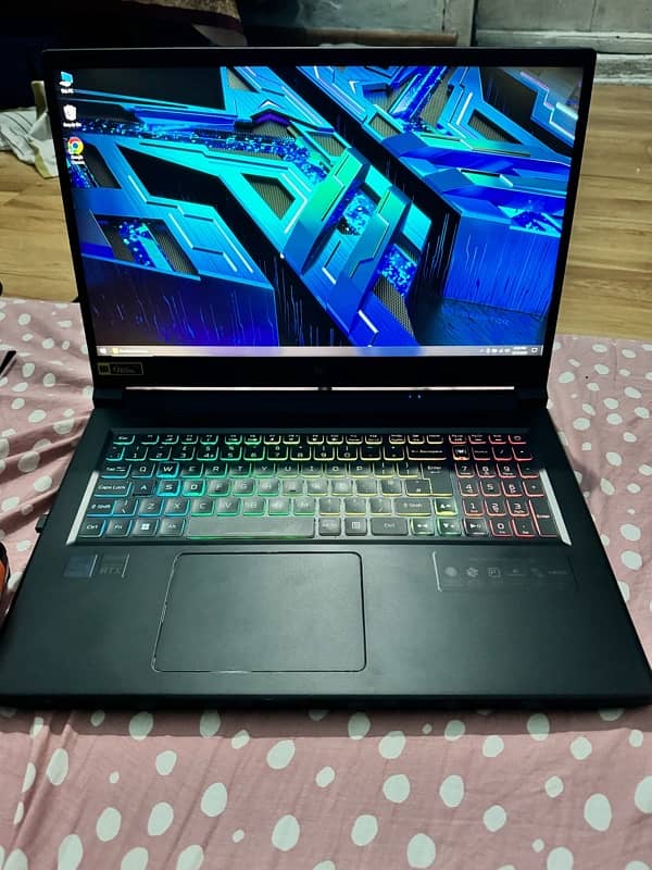 Acer predator 17.3  gaming laptop 0