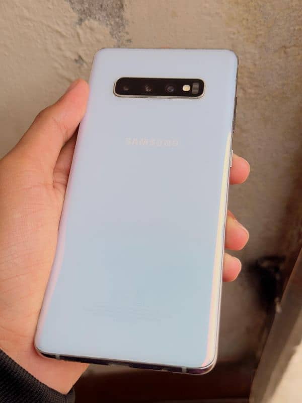 Samsung S10 Plus Official Pta Approved 8/128 1