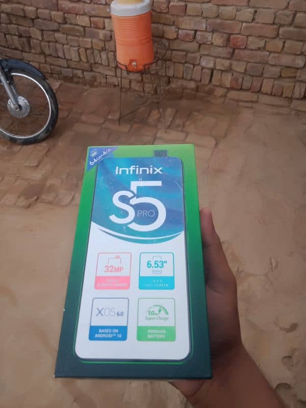 Infinix S5 Pro Condition 10/8___ 4/64 Storage. 1