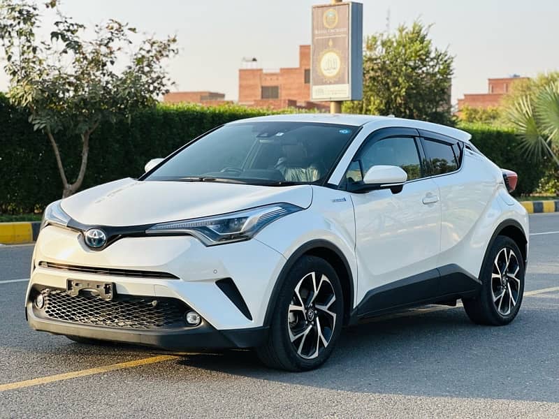 Toyota C-HR 2018 2