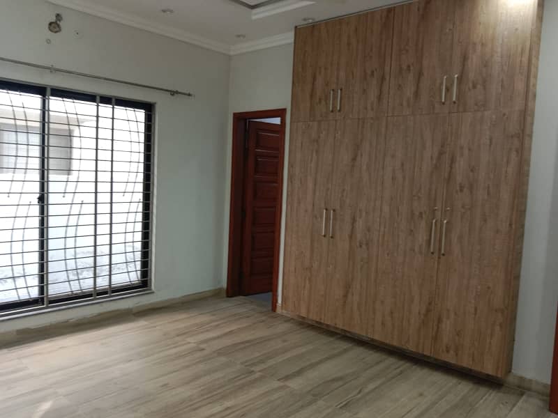 1 Kanal Like Brand New Upper Portion In Dha Phase 8 Ex Air Avenue For Rent Direct Approach To Ring Road And Allama Iqbal Air Port 10