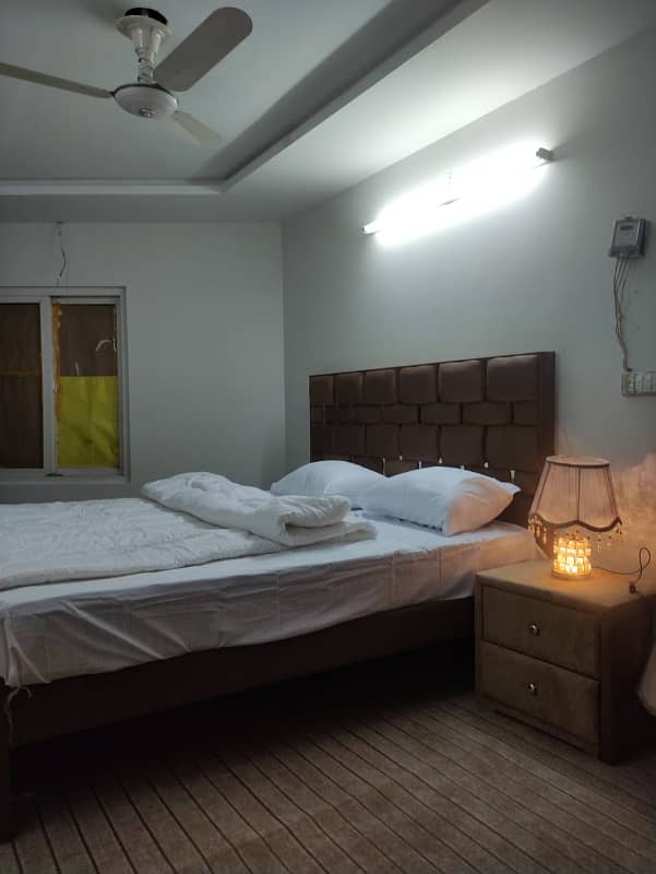 1bed apartments Simi furnished 4