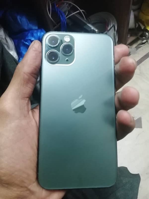 iphone 11 pro 2