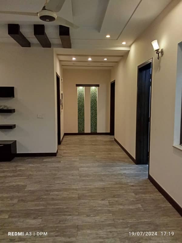 10 Marla Well Maintained Owner Build House In Dha Phase 8 For Rent On Prime Location Near Ring Road And Allama Iqbal AirPort 3