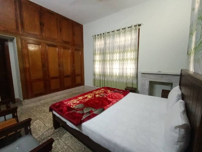 Fully Furnished Comfortable Room for Rent in Guest House (F-10, Islamabad) 1