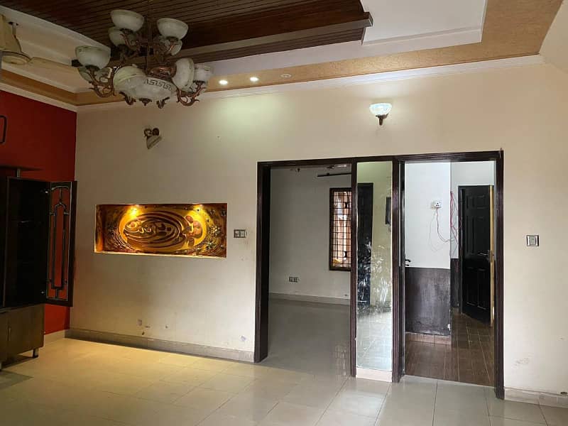 5 Marla Lower Portion For Rent Near Punjab School 3