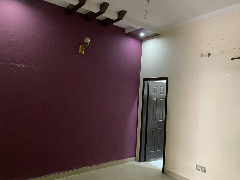 5 Marla Lower Portion For Rent Near Punjab School 8