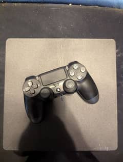 PLAYSTATION 4 SLIM 500Gb