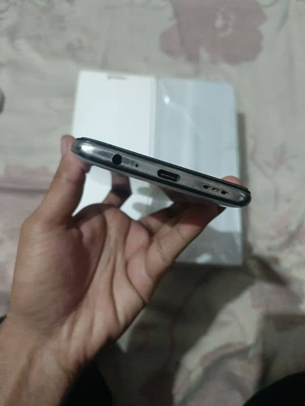 Oppo reno 2F offical Box 1