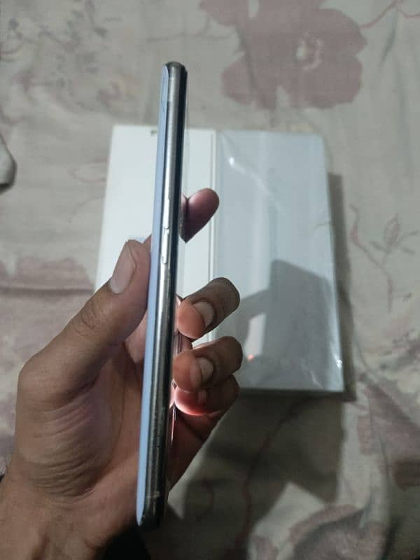 Oppo reno 2F offical Box 10