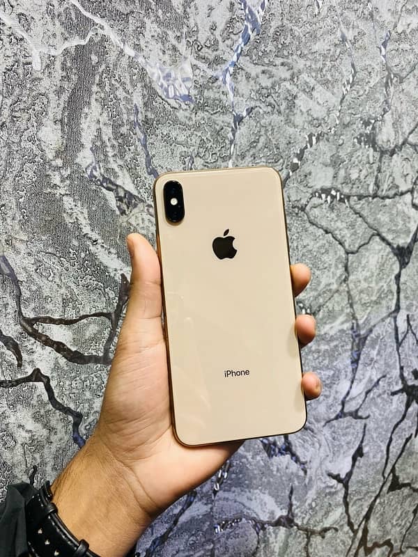 IPHONE Xsmax 64 GB PTA 0