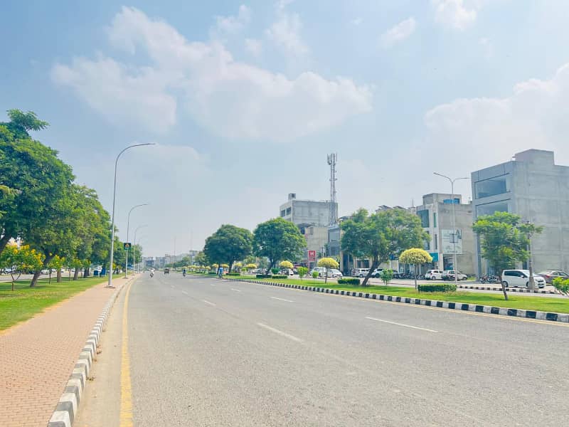 1 kanal Plot For Sale Near to Park M 3 Block Lake City LAHORE. 10