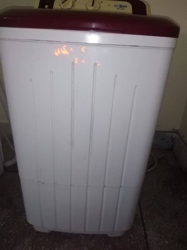 Original Super Asia SA 270 Washing Machine  in good working condition 3