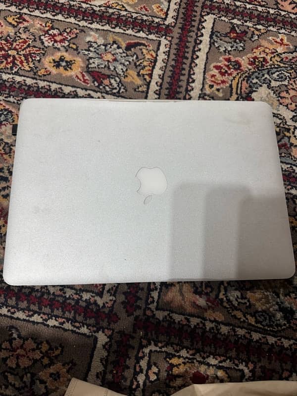 MacBook Air 2015 256gb SSD 1