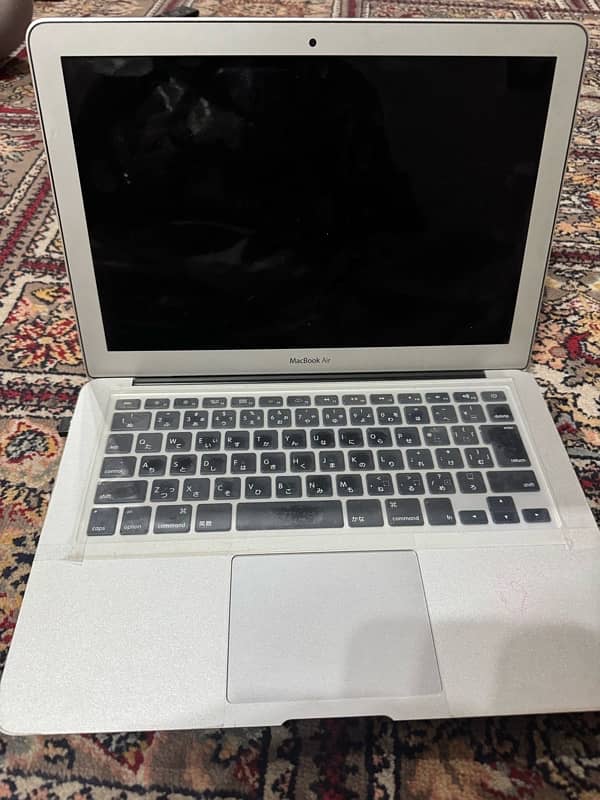 MacBook Air 2015 256gb SSD 2