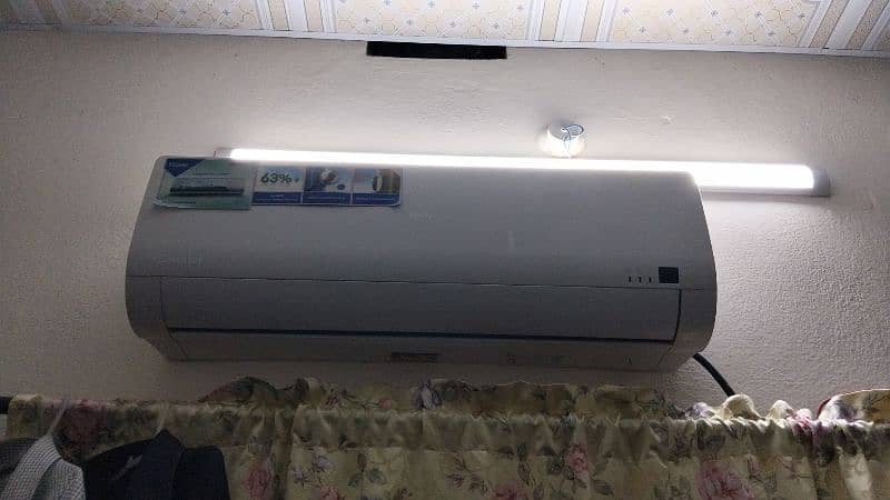 Haier 1 ton ac new condition 0