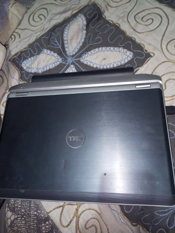 Dell liptop for sale core i5 3rd generation 2