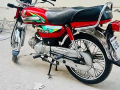 Black Honda CD70 model urgent for sale