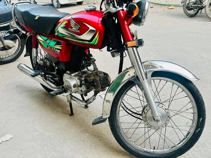 Black Honda CD70 model urgent for sale 1